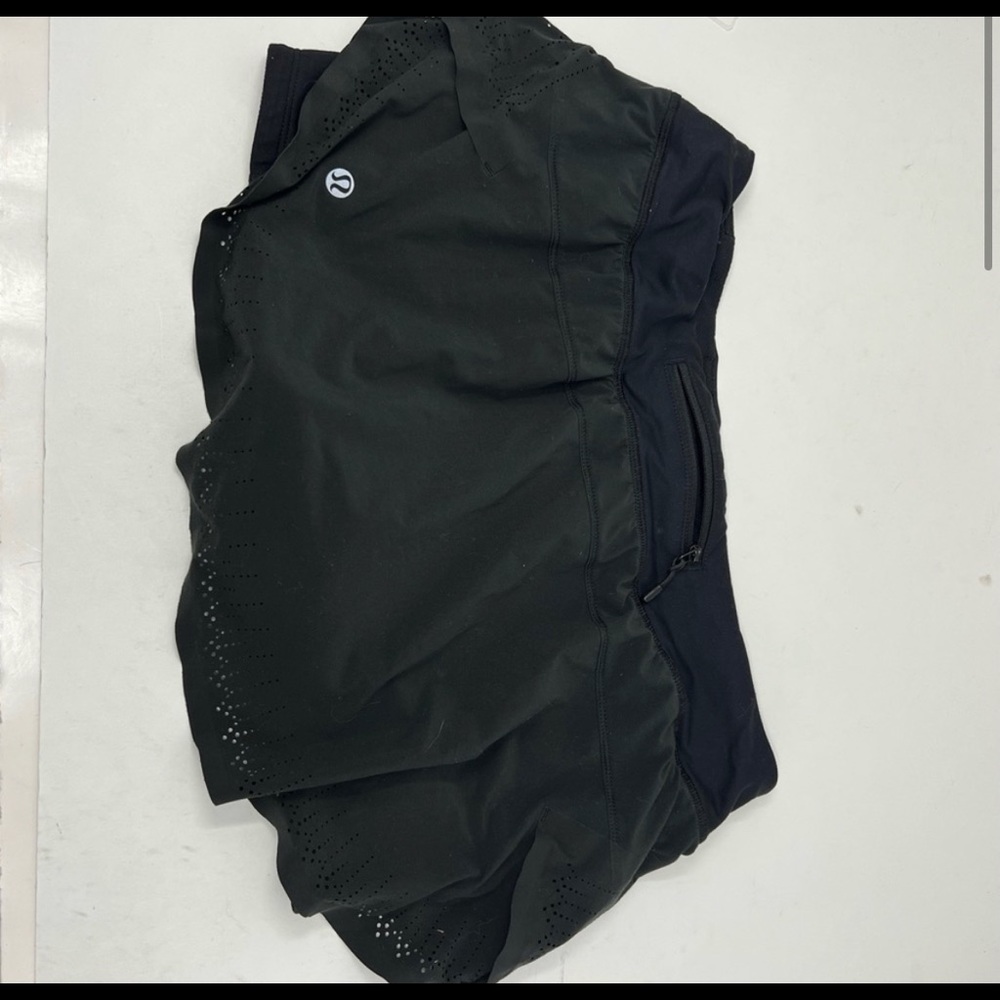 Lululemon Laser Cut Shorts 6